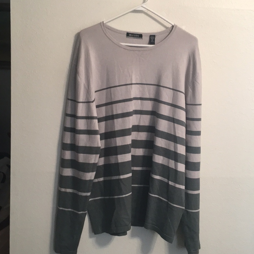 Brandini Men’s sweater and size is XXL